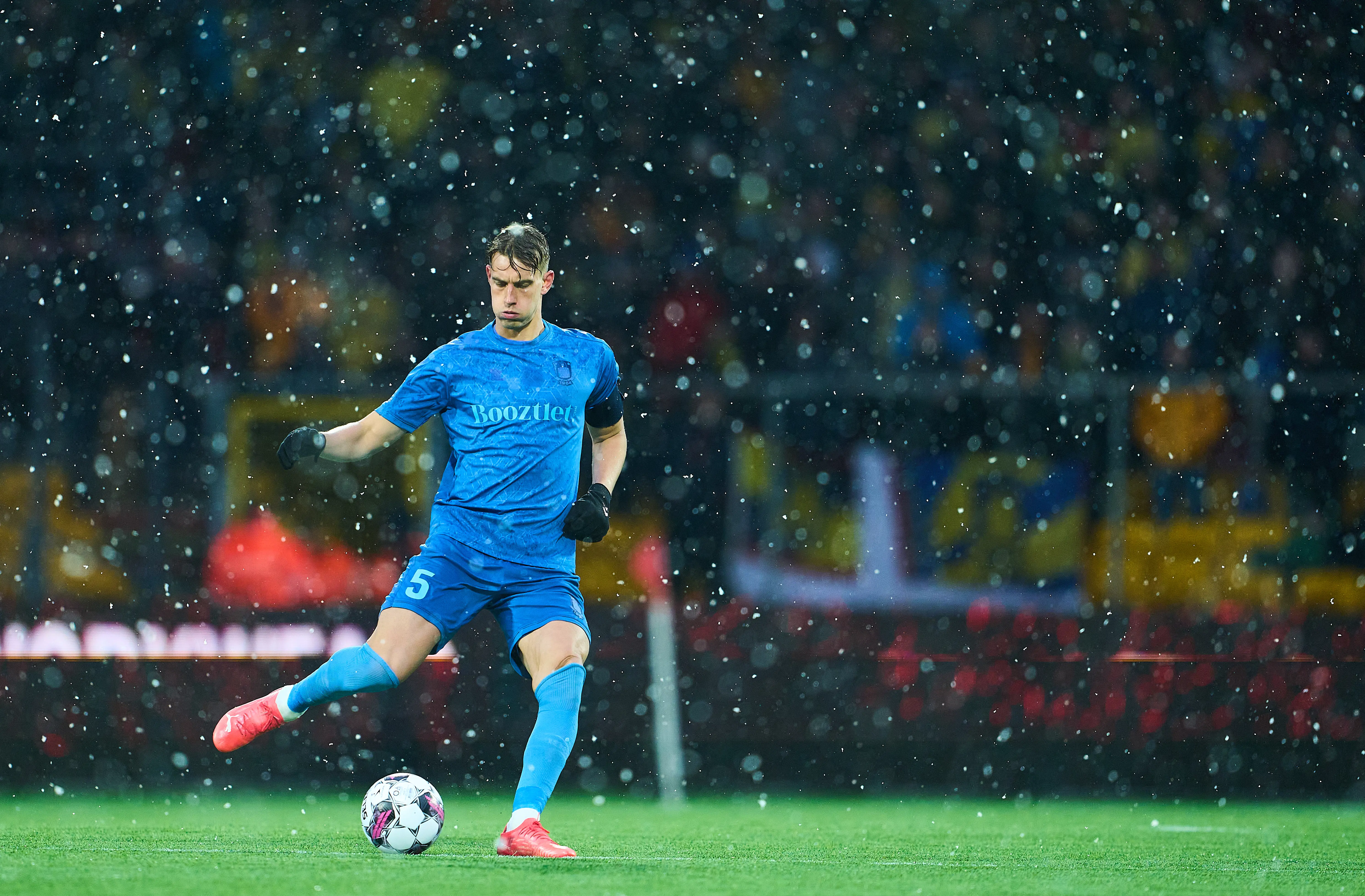 Startopstillingen Til Aftenens Kamp Startopstillingen Til Aftenens Kamp